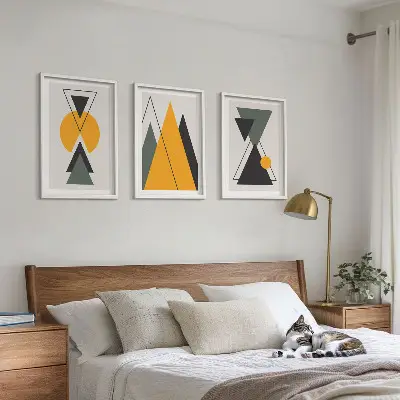 Apstraktni geometrijski oblici triptih u okviru