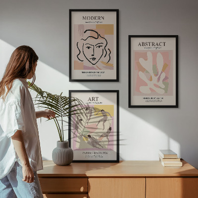 Zidna galerija Elegantni portreti u pastelnim tonovima