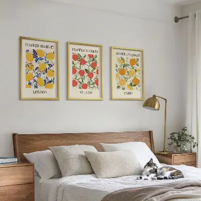 Zidna galerija cvjetni plakati i motivi gradova