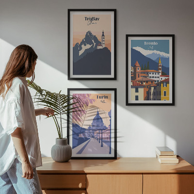 Triptih u okviru Retro ilustracije planinske arhitekture