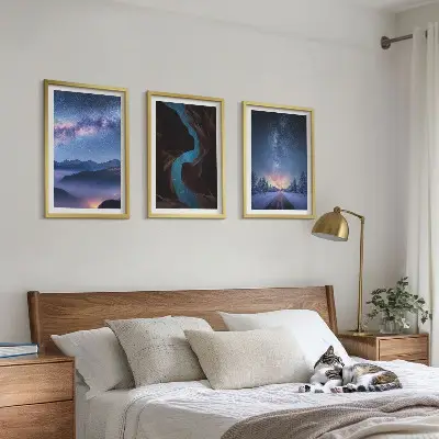 Set 3 slike u okviru noćno nebo, planine i zimski krajolik