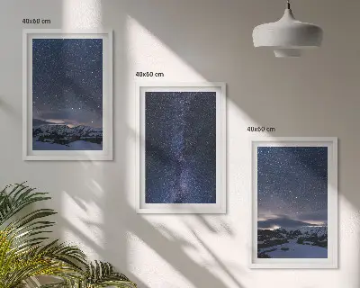 Triptih u okviru noćno nebo, planine i zvijezde