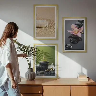 Zidna galerija s motivom opuštajućeg zen kamenja