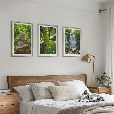 Set od 3 slike šumska staza s vodopadom i vegetacijom