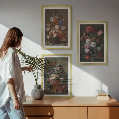 Zidna galerija kompozicije cvijeća u vazama