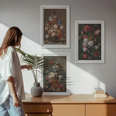 Zidna galerija kompozicije cvijeća u vazama