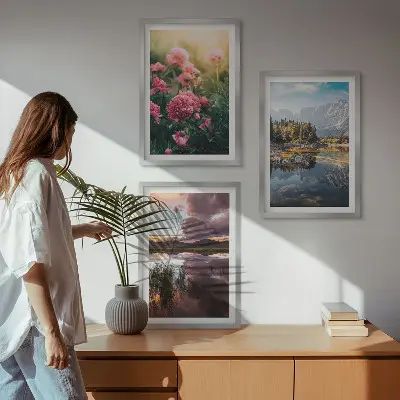 Cvijeće vrt planine voda triptih u okviru