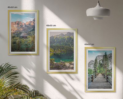 Zidna galerija Most preko jezera u planinskom krajoliku