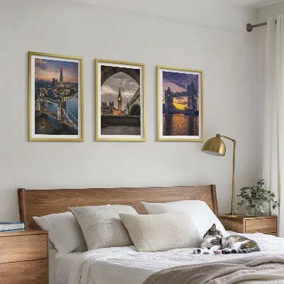 Zidna galerija gradski mostovi i satni tornjevi