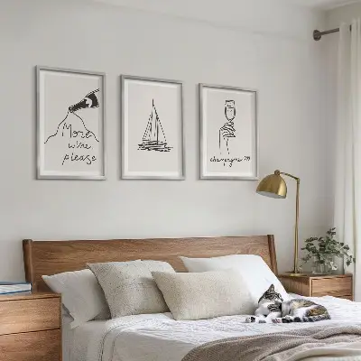 Zidna galerija linija crteža s motivom vinske jedrilice