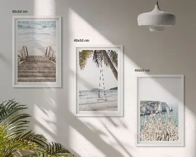 Ljuljačka za drvene stepenice za plažu u triptih okviru