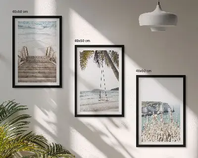 Ljuljačka za drvene stepenice za plažu u triptih okviru
