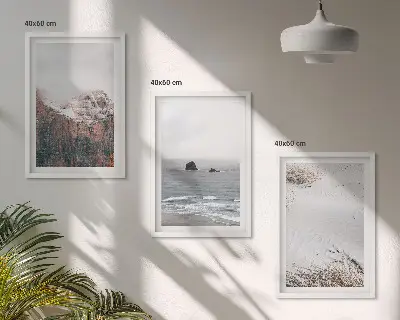 Zidna galerija planine, oblaci, more i pijesak