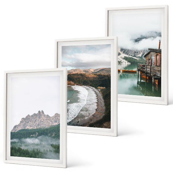 Set 3 slike u okviru Drvena kuća na planinskim plažama