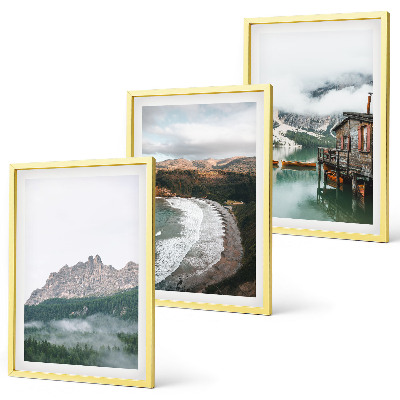 Set 3 slike u okviru Drvena kuća na planinskim plažama