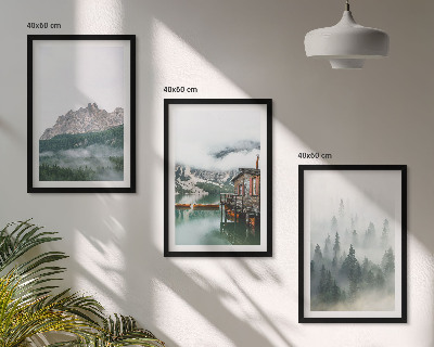 Set 3 slike u okviru Planine, jezero, vikendica, magla