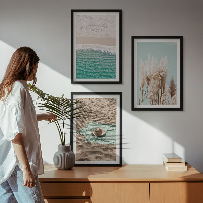 Set 3 slike u okviru Šešir od trave s valovima na plaži