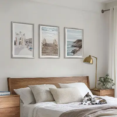 Morska arhitektura Santorinija triptih u okviru