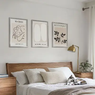 Zidna galerija elegantne botaničke slike u stilu Matissea