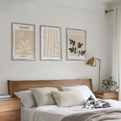 Triptih u okviru elegantni biljni uzorci u bež i crnoj boji