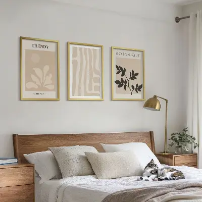 Triptih u okviru elegantni biljni uzorci u bež i crnoj boji