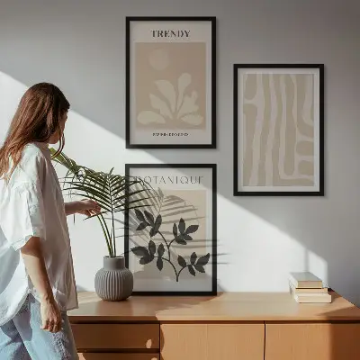 Triptih u okviru elegantni biljni uzorci u bež i crnoj boji