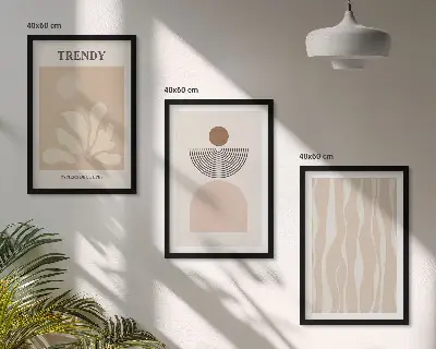 Apstraktna slika u bež nijansama triptih u okviru