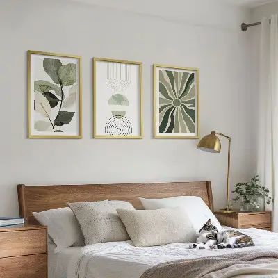 Set od 3 slike u okviru s biljnim motivima, geometrijom i zelenilom