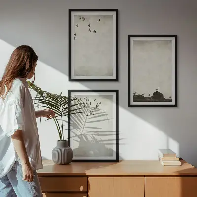 Minimalizam letećih ptica triptih u okviru