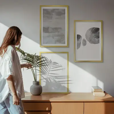 Apstraktne moderne strukture triptih u okviru