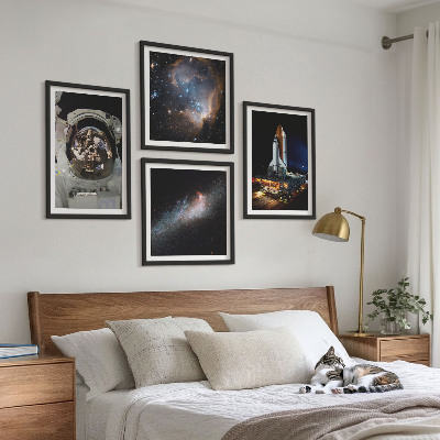 Set 4 slike u okviru Slijetanje astronauta na Mjesec