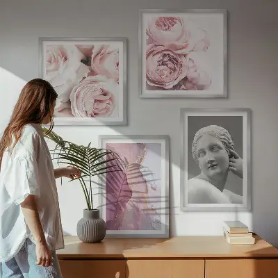 Skulptura žene od božura set od 4 slike u okviru