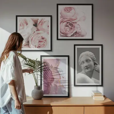 Skulptura žene od božura set od 4 slike u okviru