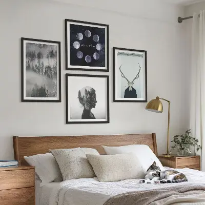 Set od 4 slike u okviru motivi šume, magle, mjeseca, lubanje i žene