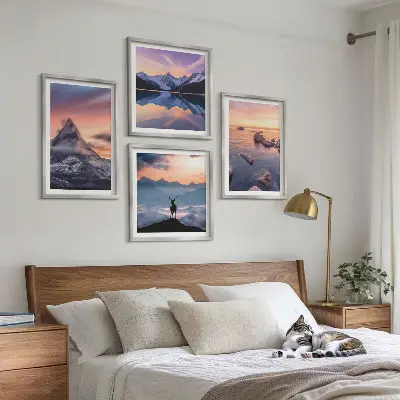 Komplet slika za spavaću sobu s motivom planinskog krajolika s jezerom i jelenom