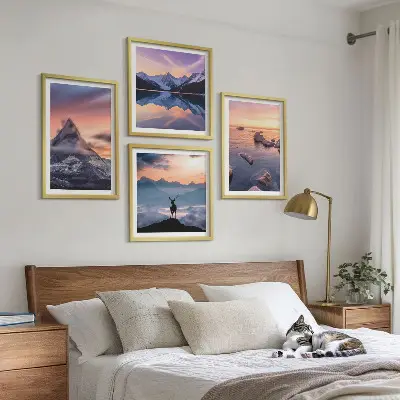 Komplet slika za spavaću sobu s motivom planinskog krajolika s jezerom i jelenom