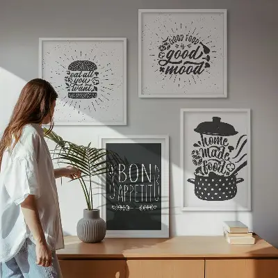 Dekorativni komplet slika za zid s grafičkim sloganima za hranu i kulinarske proizvode