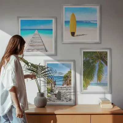 Set od 4 slike u okviru pogled na odmor na plaži s palmama