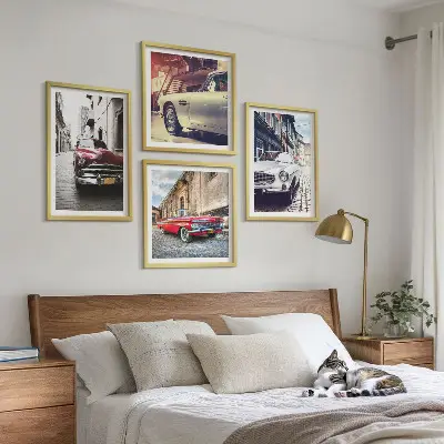 Klasični automobili u gradovima set od 4 slike u okviru