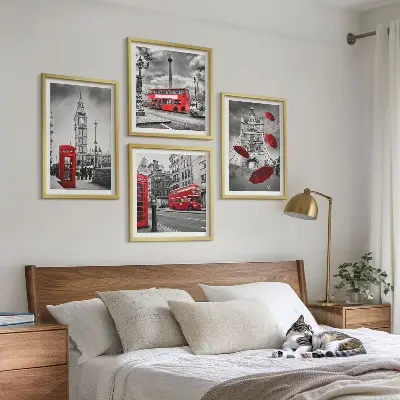 Dekorativni komplet slika za zid svijetla pozadina s motivom listova ginka