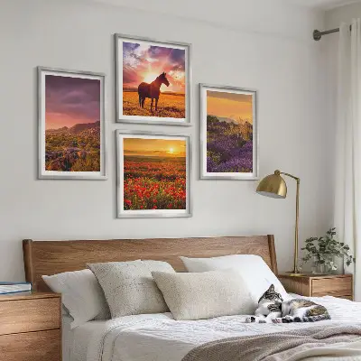 Komplet slika za spavaću sobu planinski krajolik s konjima i lavandom