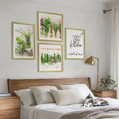 Komplet slika za spavaću sobu s motivom kuhinjskog začinskog bilja