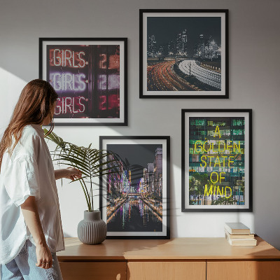 Set 4 slike u okviru Neonski znakovi u gradu noću