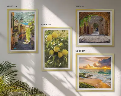 Komplet slika za spavaću sobu slikovite ulice uz more i plaža