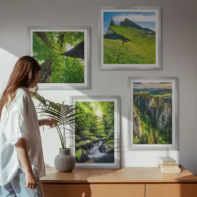 Set od 4 slike u okviru zelene planine i šuma s vodopadom
