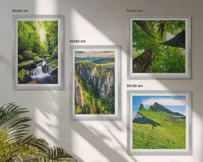 Set od 4 slike u okviru zelene planine i šuma s vodopadom
