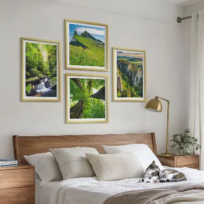 Set od 4 slike u okviru zelene planine i šuma s vodopadom