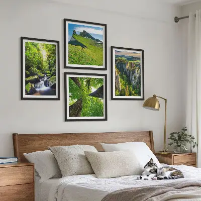Set od 4 slike u okviru zelene planine i šuma s vodopadom