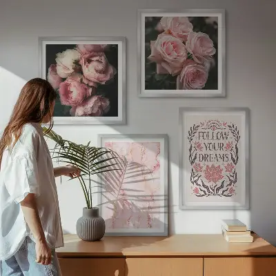 Dekorativni komplet slika za zid motivi starinskih ruža s efektom mramora