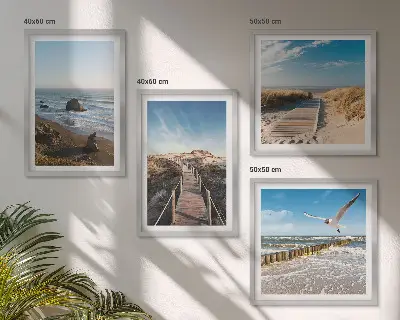 Set od 4 slike u okviru motiv plaže s valovima, nebom i šetnicom uz mol